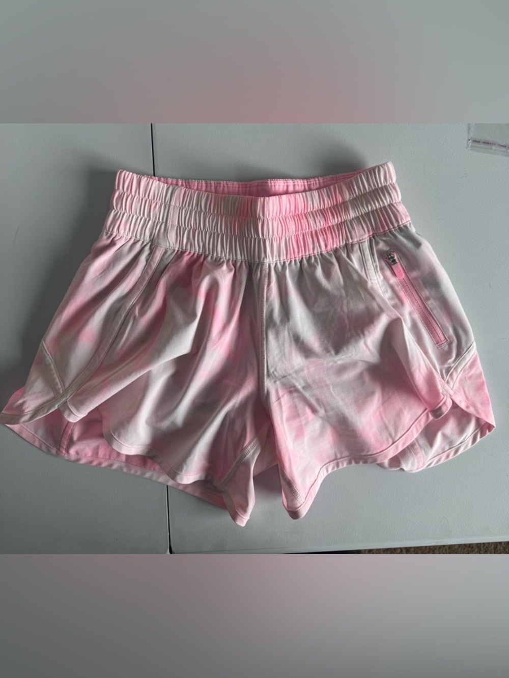 Lululemon Athletica Tracker V In The Diamond White Miami Pink Size 4